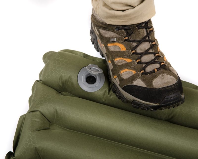 Karimatka Airmat so vstavanou nožnou pumpou Snugpak